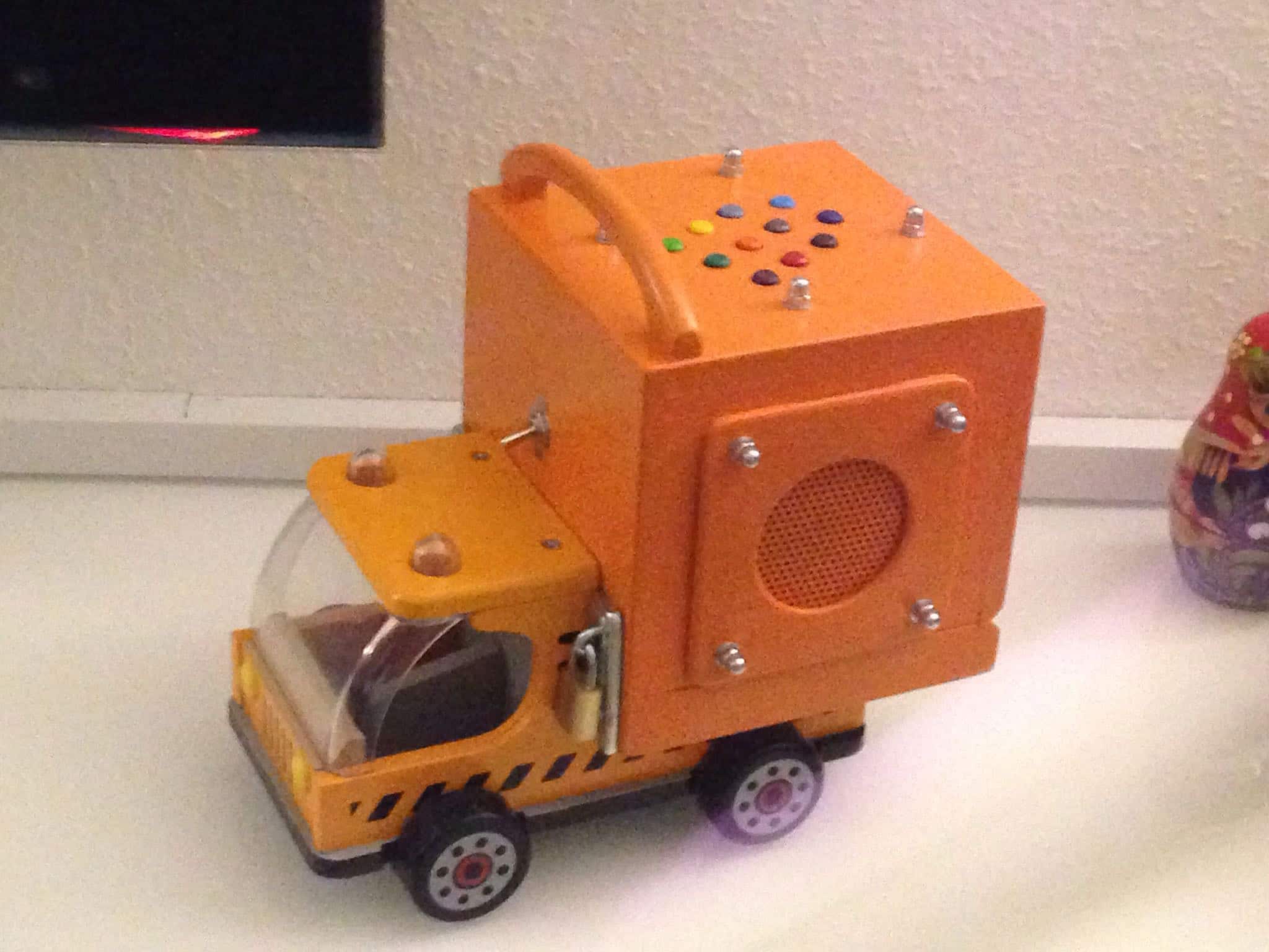 Musik-Truck für ein Kind